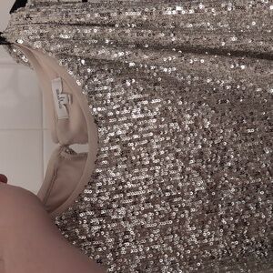 Maurices Size Medium Sequin Padded Sleeveless Shoulder Top